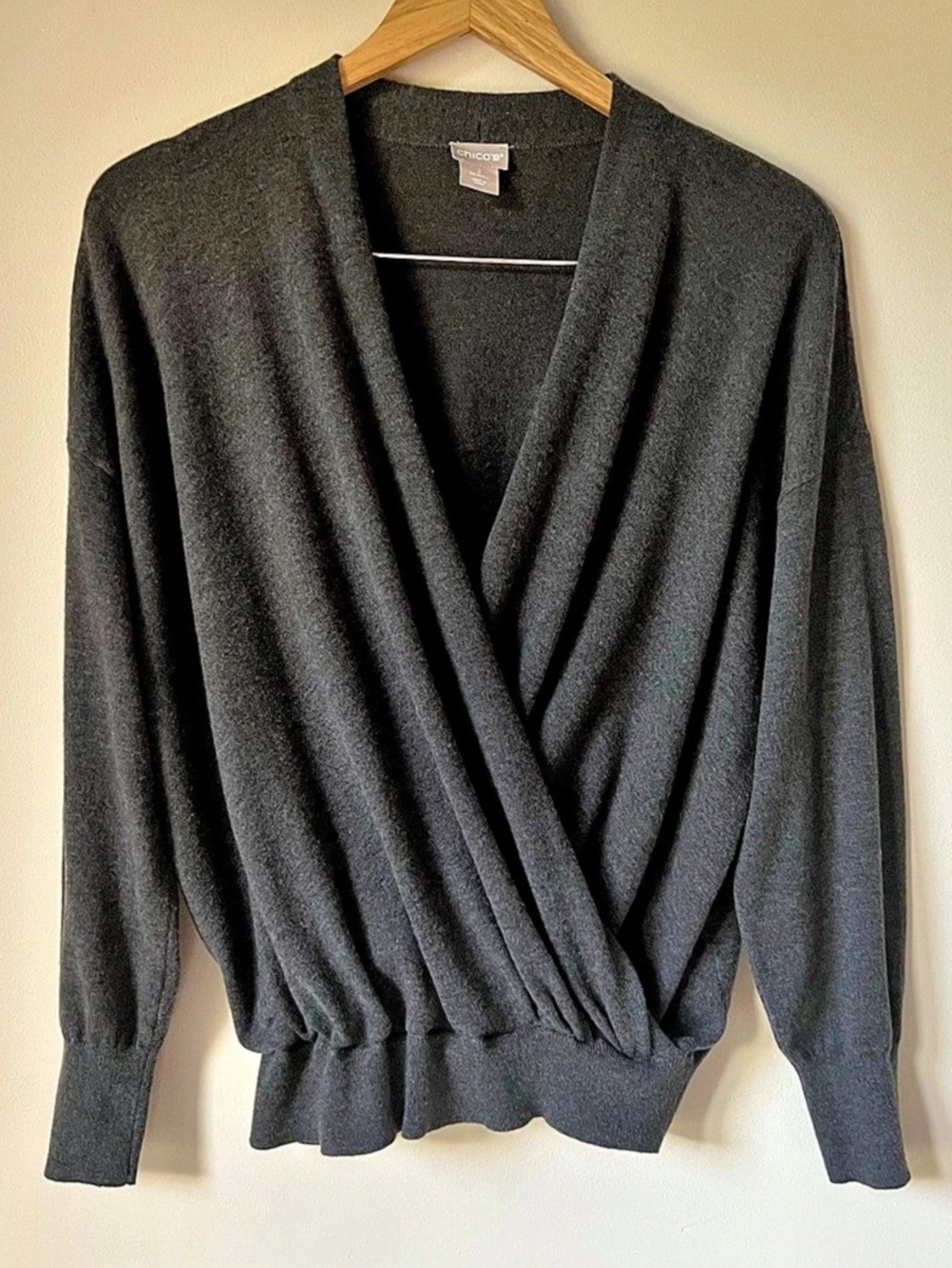 Chico's Graphite Heather Gray Cashmere-Blend Wrap Front Sweater Balletcore L - Picture 3 of 11